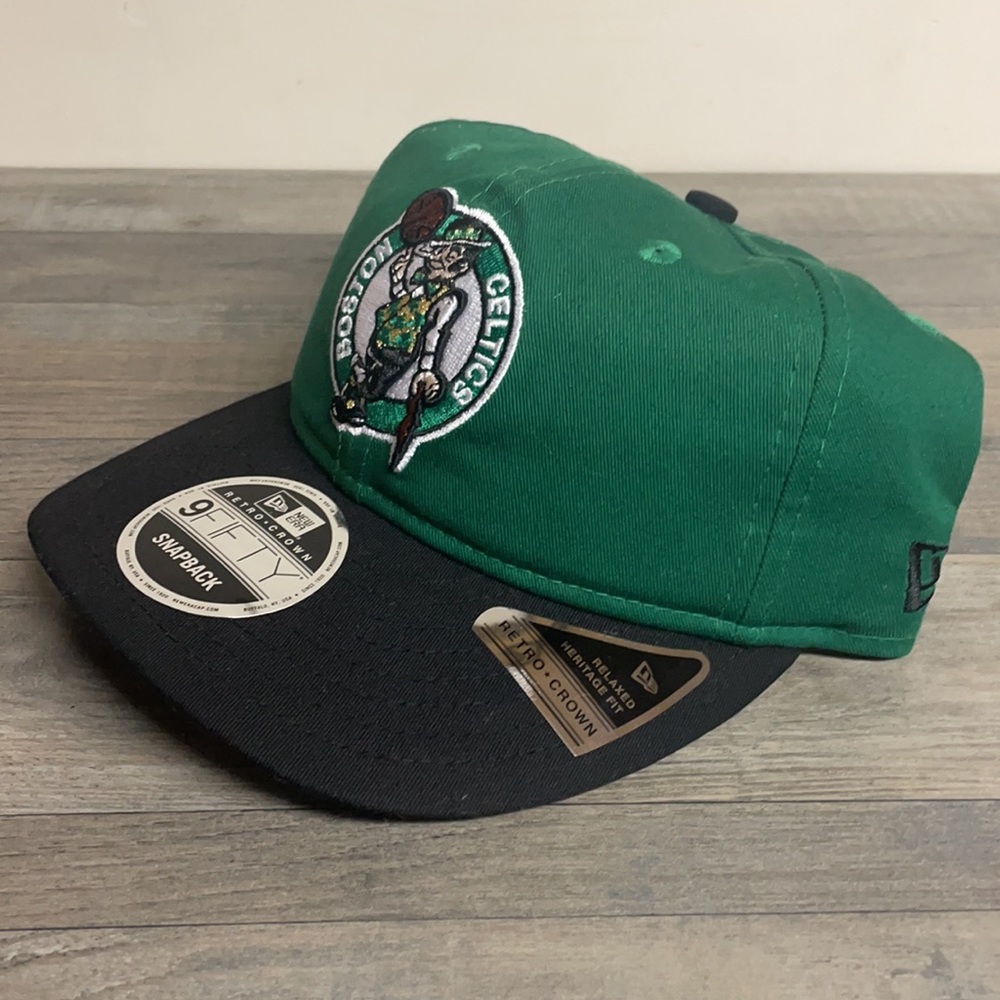 New Era Boston Celtics 17X World Champions Snapback (9FIFTY) Green/Black Retro - Picture 3 of 8